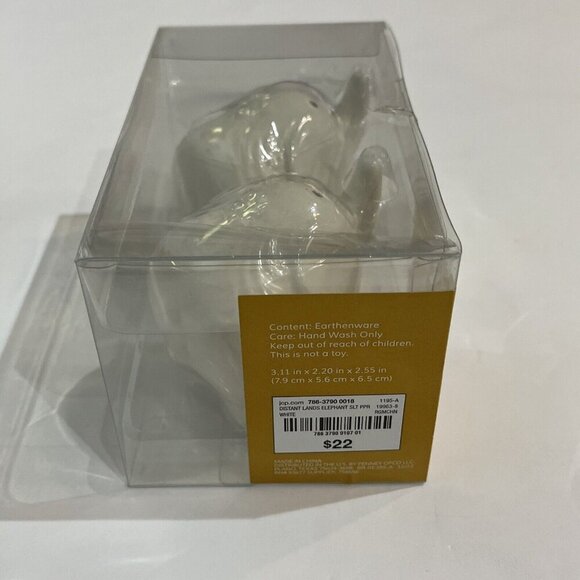 Distant Lands Valencia Salt‎ & Pepper Shaker Elephants Gray Ceramic - Picture 6 of 11